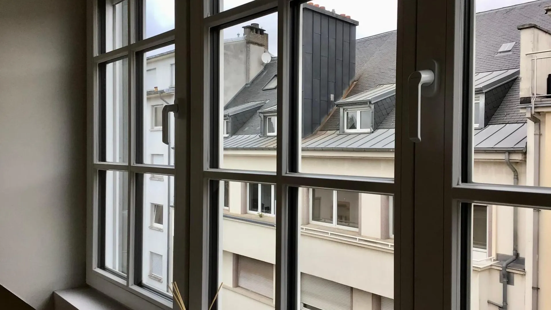 Petrusse Elite Suites Luxembourg By 0*,  Luxembourg