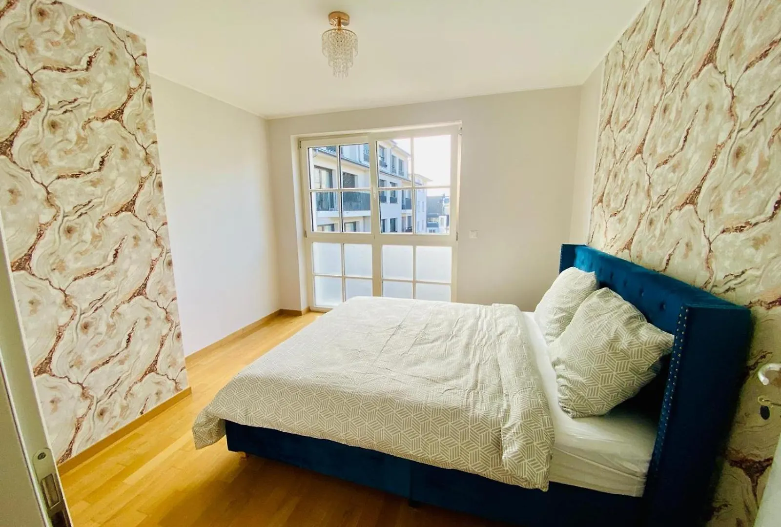 Petrusse Elite Suites Luxembourg By